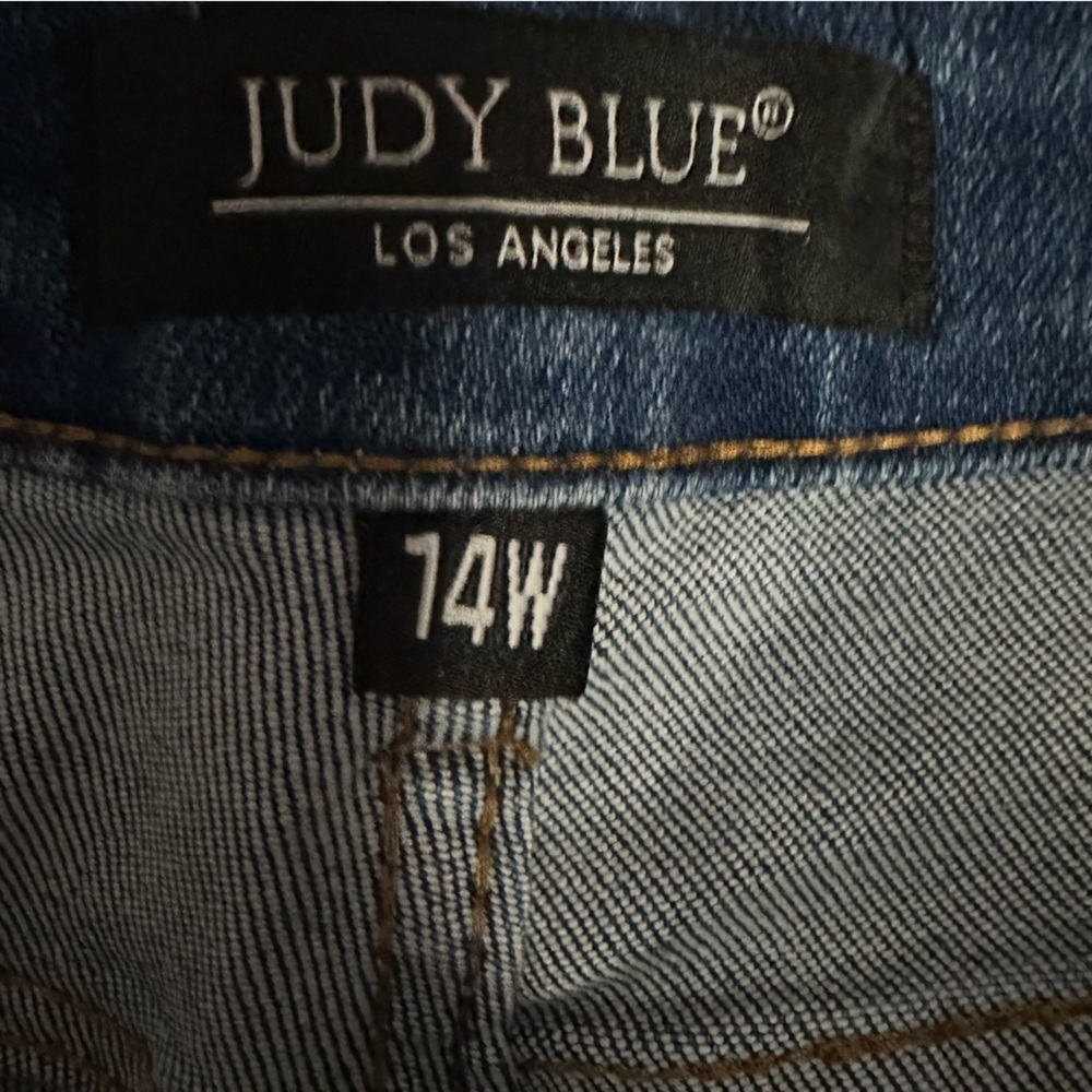 Judy Blue Distressed 90's Straight Leg Jeans sie 14W - Picture 5 of 7